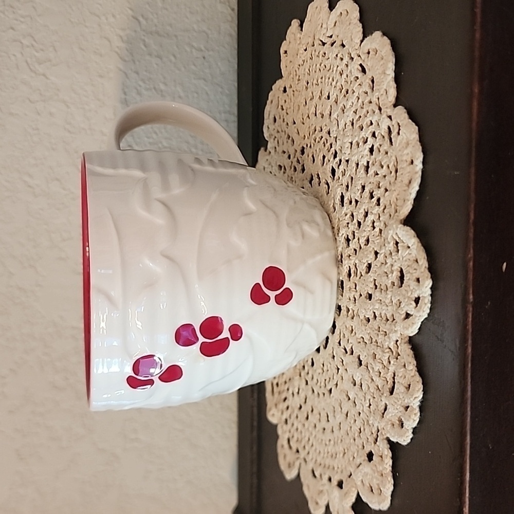Starbucks 2010 Christmas Holiday Coffee Mug Holly Berry White Red Hand Painted